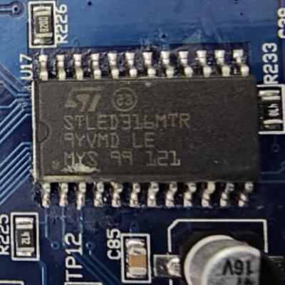STLED316MTR  数码管驱动芯片 LED控制器芯片
