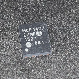 MCP1407E/MF MCP1407-E/MF 大众大灯疝气灯MOS管栅极驱动芯片QFN