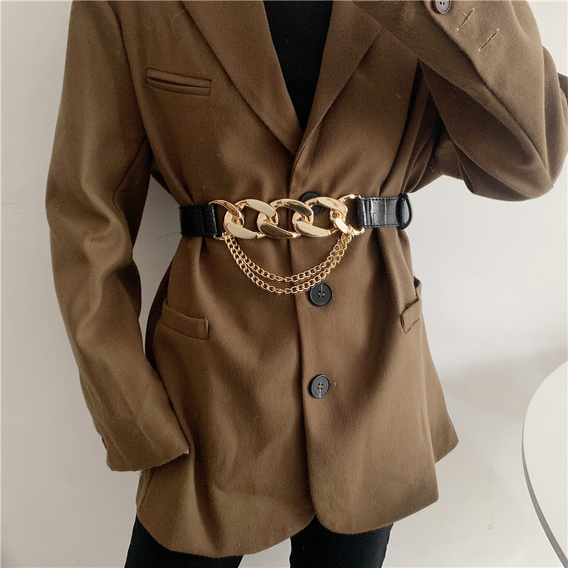 设计感街头朋克风配毛衣链条腰带