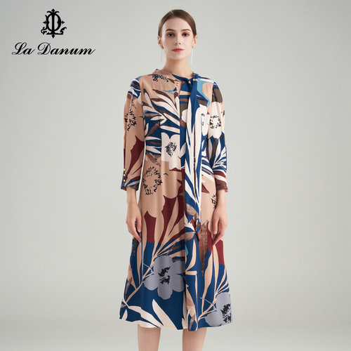 阿丹娜花色系带领长裙连衣裙