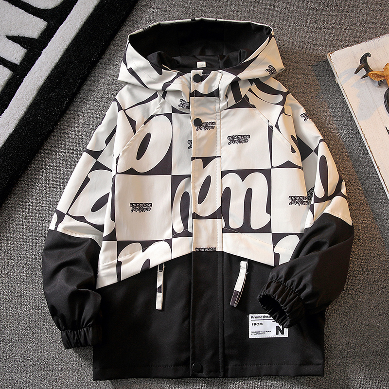 男童春秋冬外套2025新款冲锋衣