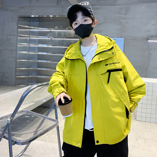 儿童装男童外套春秋款2026新款春季冲锋衣酷帅中大童男孩春装衣服