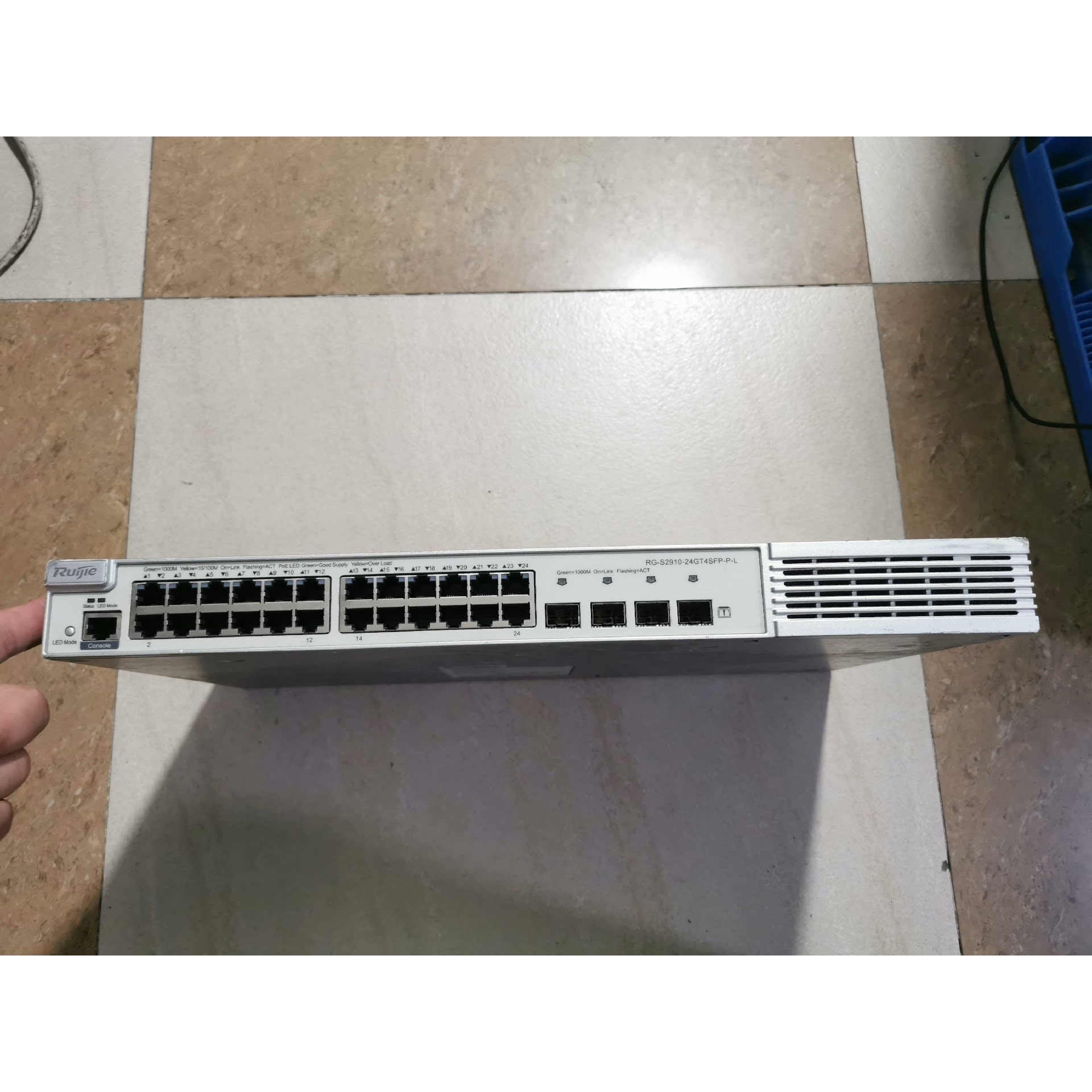 (议价产品)锐捷RG-S2910-24GT4SFP-P-L 24口千兆P