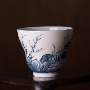 景德镇谷雨山房[没空]手绘青花石菊草虫七柳折腰杯名窑手工主人杯