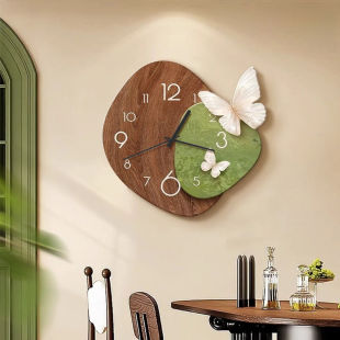 中古风餐厅挂钟复古艺术钟表客厅立体感蝴蝶创意时钟挂墙2025新款