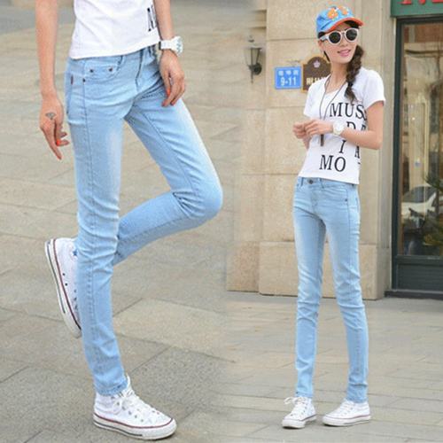 浅蓝色2024春夏新款小脚九分裤