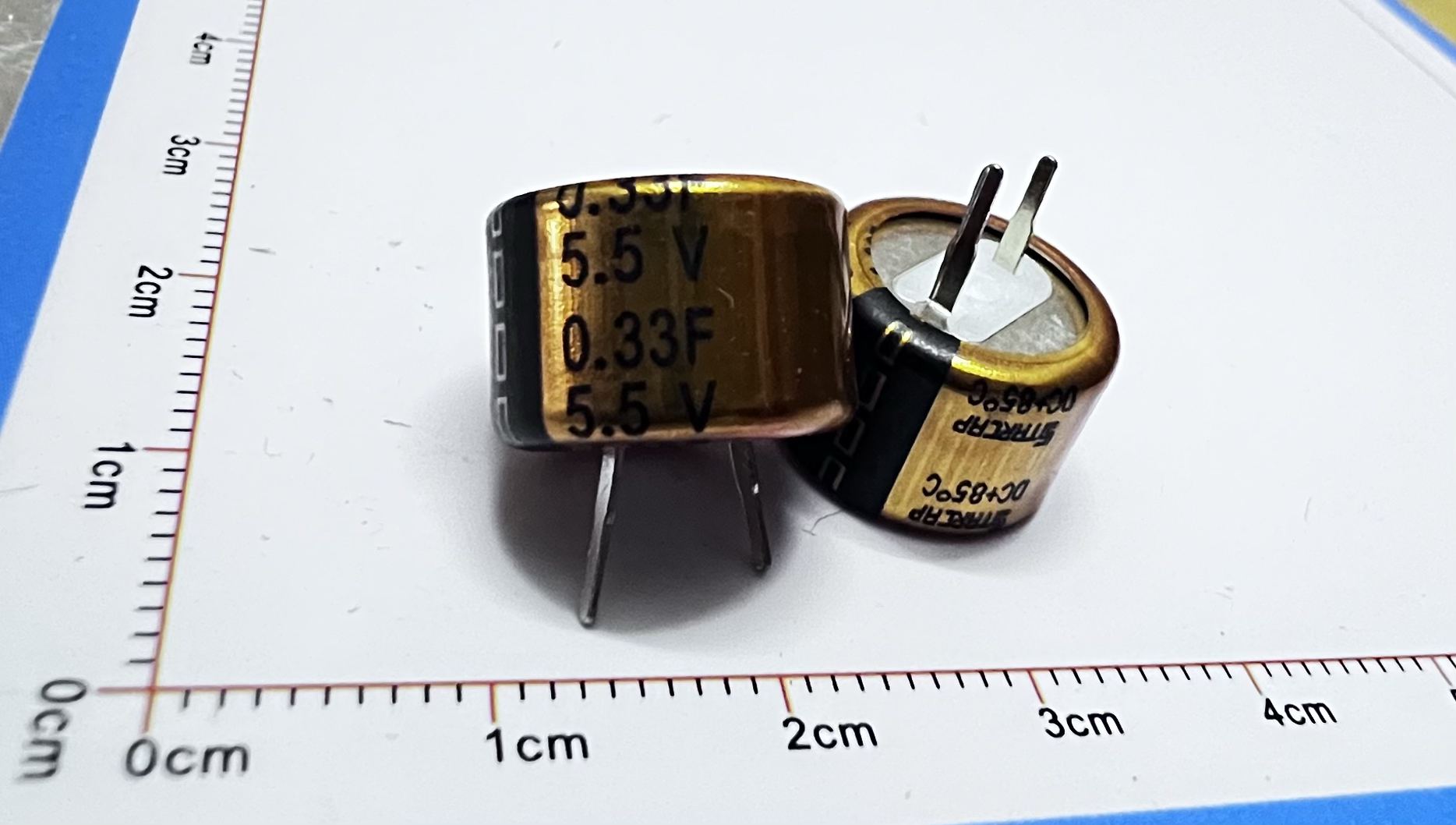 5.5V0.33F C型超级法拉黄金纽扣电容进口原装高奇普DCST5R5334CF