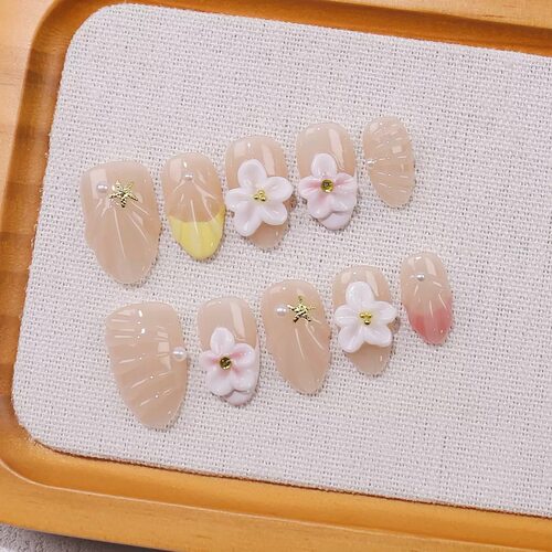 Shell Flower Starfish Almond Nails