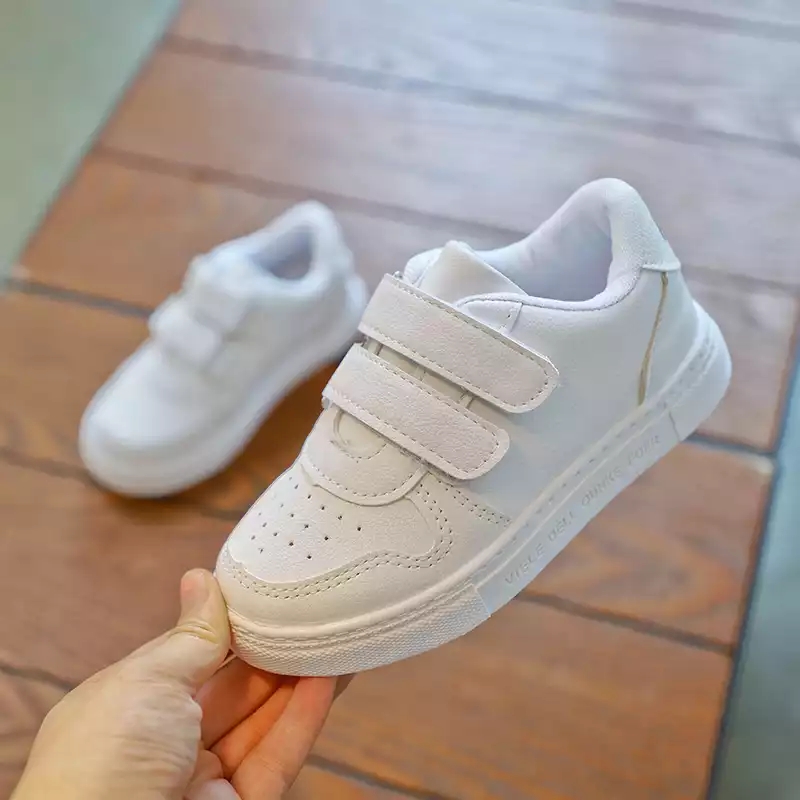 春秋季韩版百搭运动休闲板鞋透气