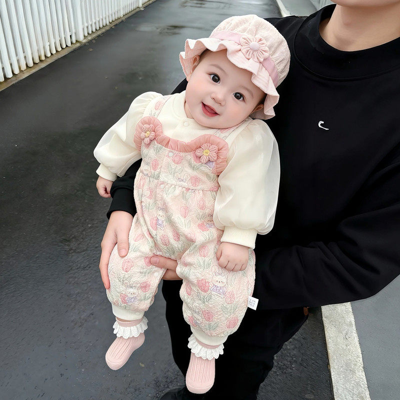 婴儿连体衣春装洋气女宝宝春秋衣服超萌公主哈衣新生儿外出爬服图片
