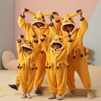 珊瑚绒皮卡丘亲子连体睡衣