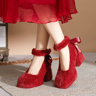一字扣加绒高跟单鞋 法式 2025新款 女外穿粗跟婚鞋 红色玛丽珍毛毛鞋