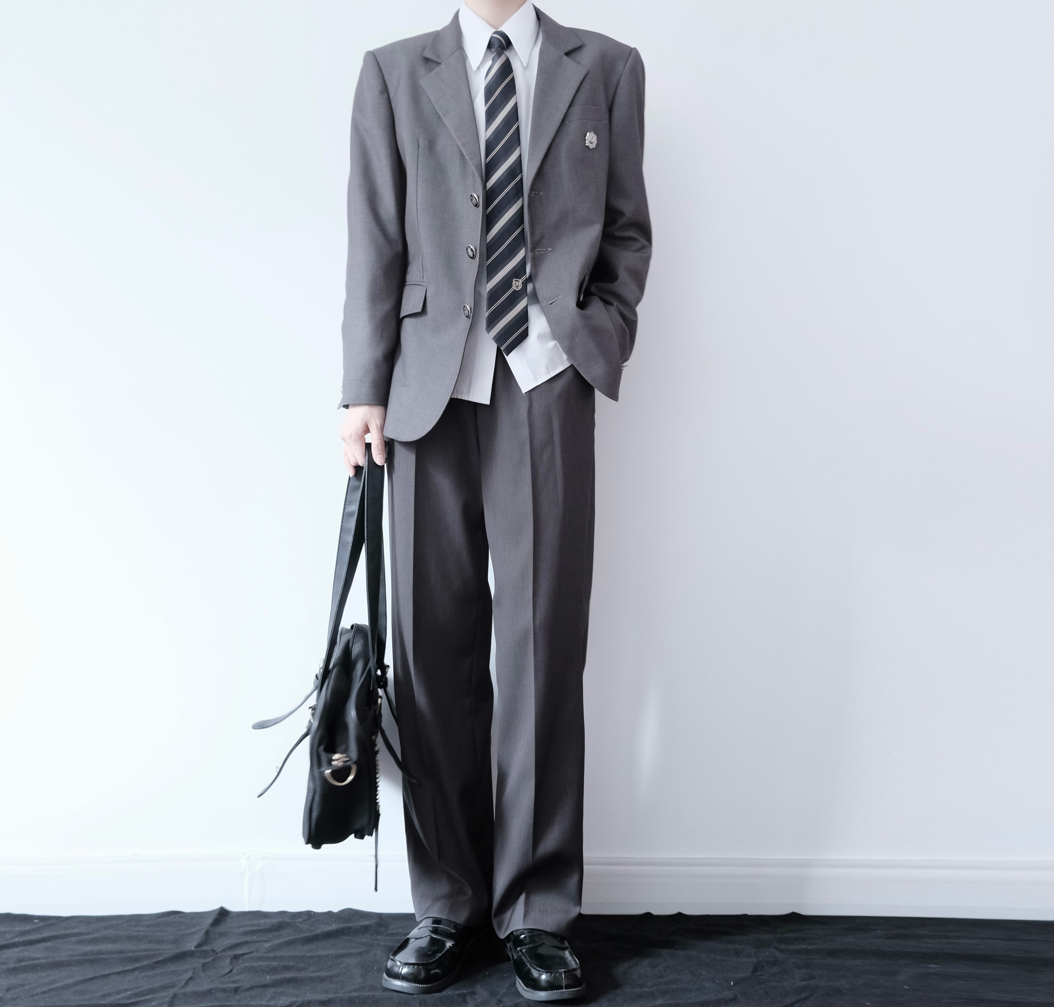 潘特维拉纯灰西裤制服裤