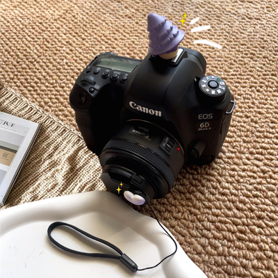 蘑菇热靴盖爱心防丢绳适用相机6Dr50r10富士xm5xs20xt30索尼zve10