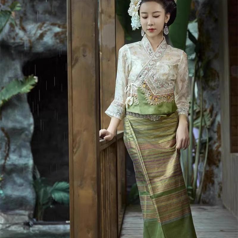 西双版纳傣族服饰金晨傣装同款民族女传统工作服套装裹裙日常旅拍