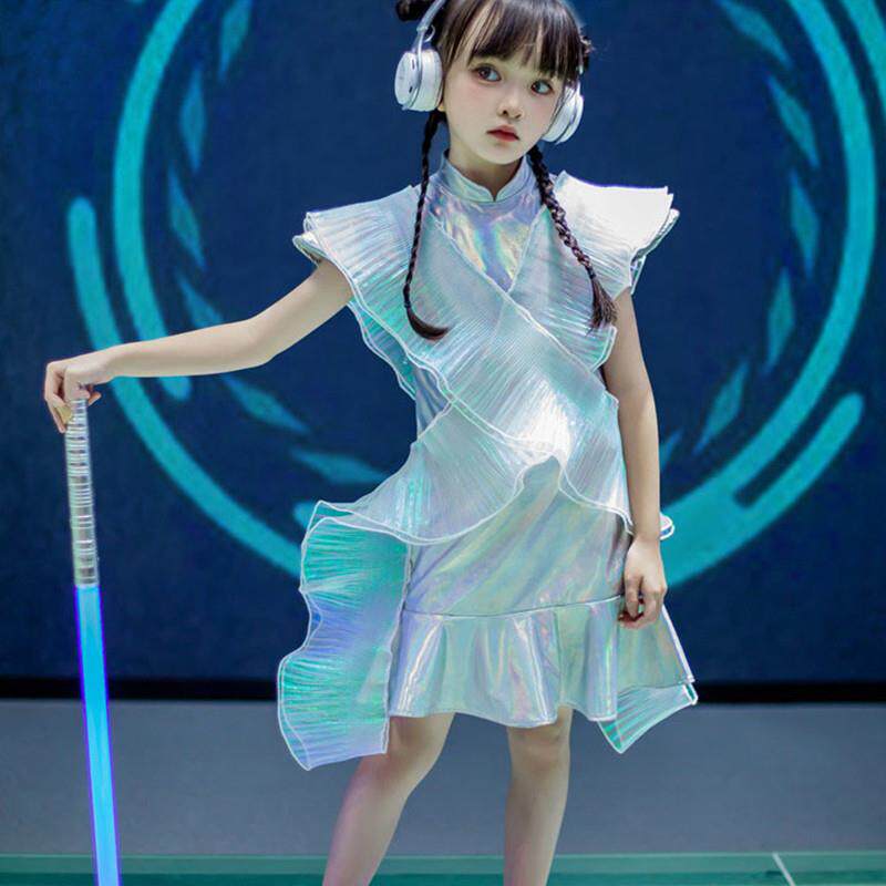 女童元宇宙风科技风中国风儿童模特比赛走秀演出服科技主题t台秀