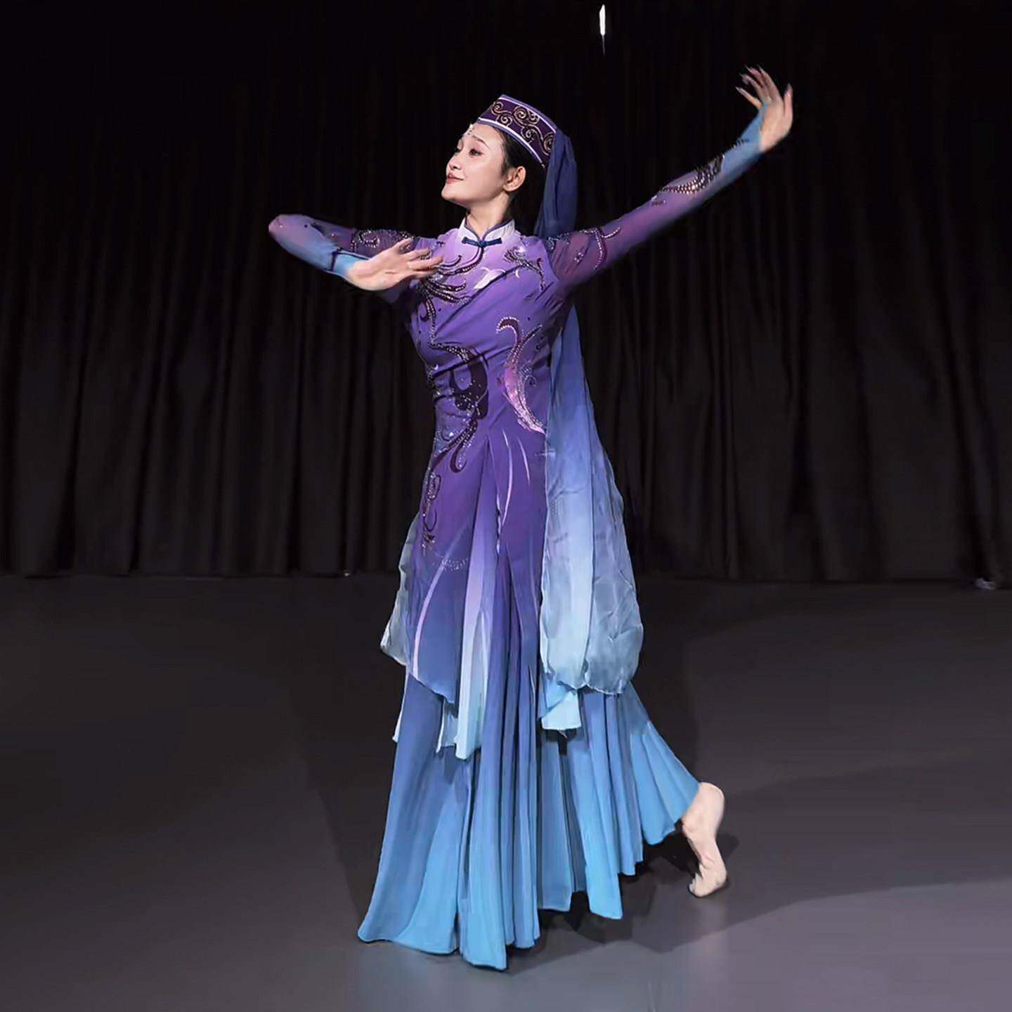 回族舞蹈女服舞维族演出服典舞古少68数民族台剧目子独舞艺考表演