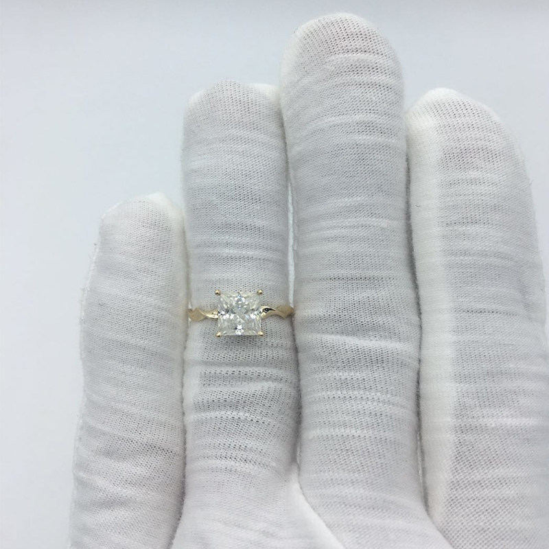 现货莫桑石14K黄金原色女款戒指戒托珠宝首饰镶嵌高端定制加工
