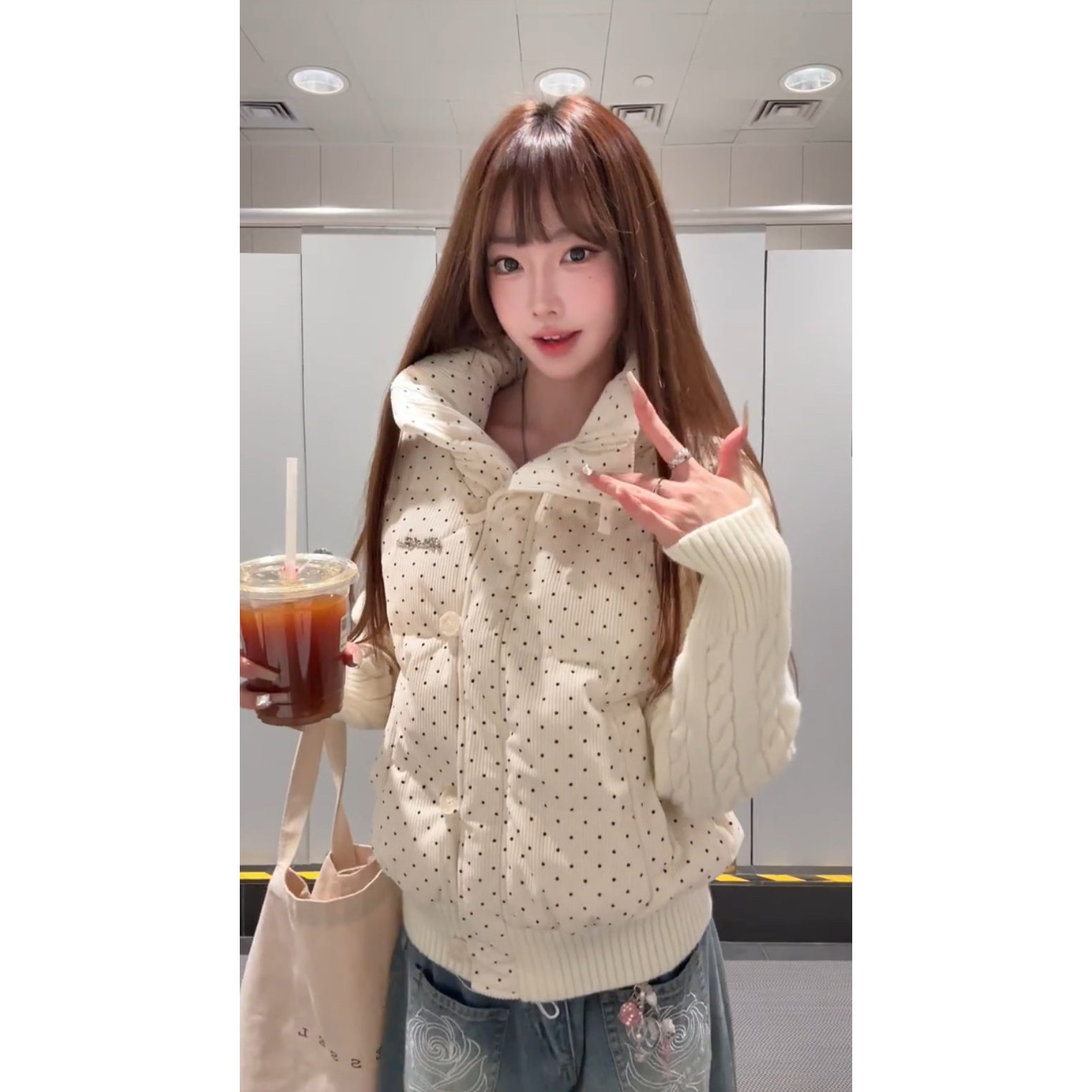 韩系甜美波点加厚保暖短款面包服