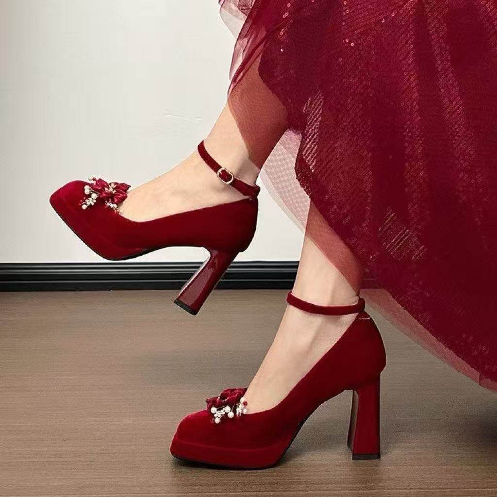 秀禾结婚高跟鞋红色婚鞋女粗跟圆头防水台花朵玛丽珍新娘鞋不累脚,女鞋,婚鞋,淘宝优惠券,粉丝福利购,淘宝优惠卷