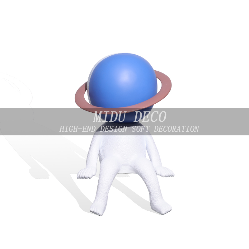 树脂装饰现代客厅宇航员