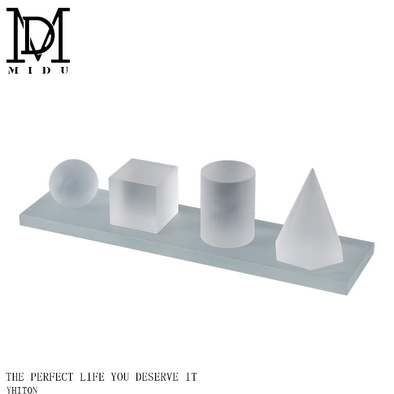 现代简约北欧几何形磨砂水晶球金字塔摆件样板房售楼处软装饰品