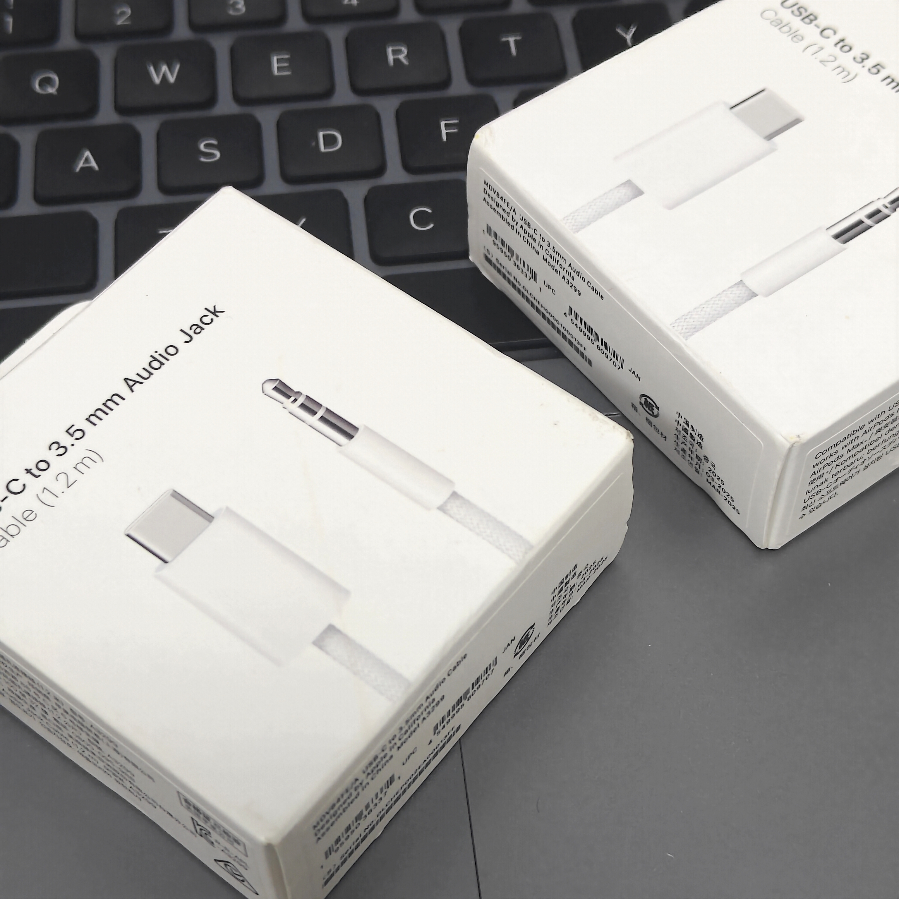 苹果usb-c转3.5mm音频线 1.2m AirPods Max 3.5转L口C口转L口