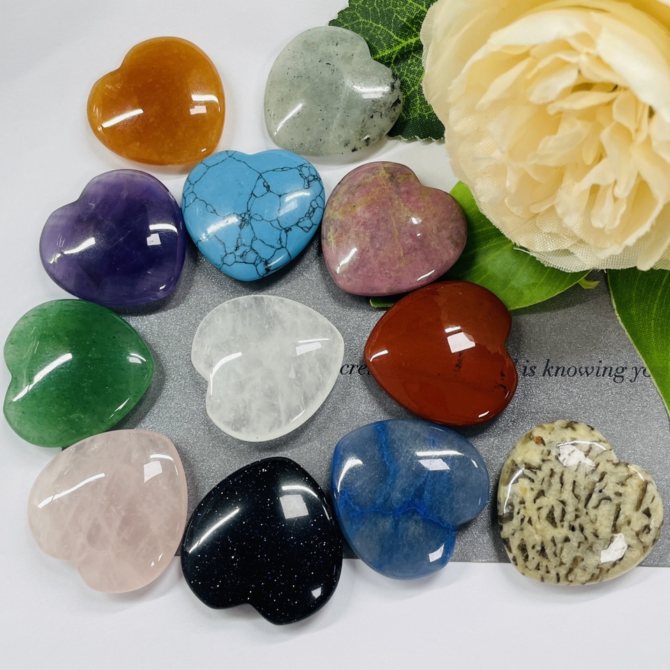 天然石水晶爱心裸石饰品 DIY桃心摆件装饰品配件原石雕刻简约摆件