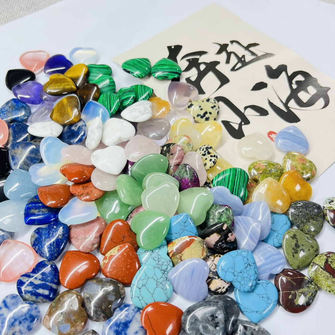 天然石水晶爱心裸石摆件造景装饰 DIY饰品配件七彩小桃心手工礼物