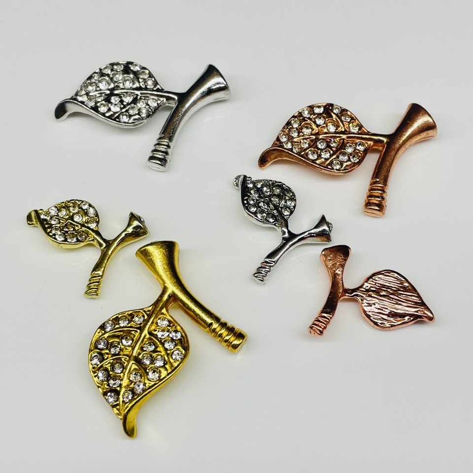 厂家直销金属配件 DIY饰品空钥匙锁头苹果叶子蝎子镶嵌材料底托
