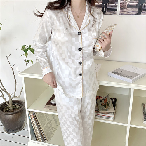 Real shooting of 2022 new style pajamas women's ice lattice can wear long sleeve suit, real silk two-piece home clothes