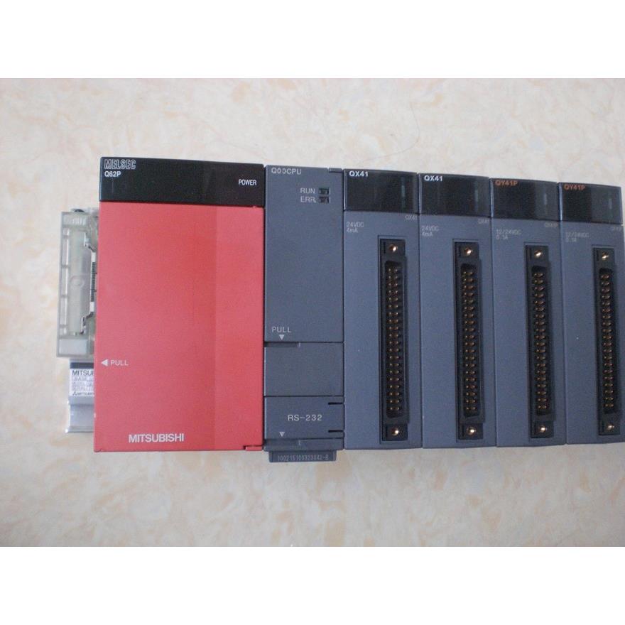 * Q02CPU/QX41/QY41P/QY42P/QX42/QH42P/QD70P4 三菱PLC模块