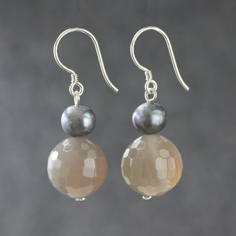 天然灰玛瑙纯银耳环高级灰宝石切面圆球港风文艺水晶特色耳坠