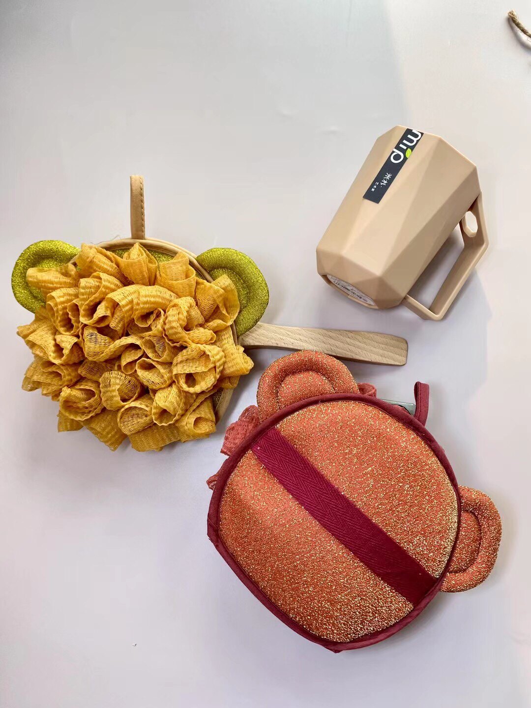 韩国 BRH小熊沐浴球 洗浴球 洗浴花 打泡网 起泡网 卡通形象 两色