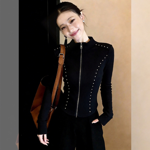黑色立领拉链开衫外套女2026早春新款设计感独特别致修身短款上衣