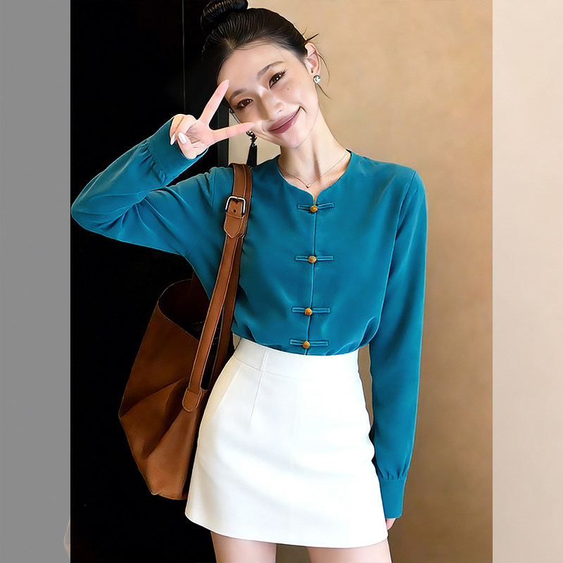轻奢新中式国风蓝色丝绒衬衫女秋冬新款长袖盘扣设计时髦洋气上衣,女装/女士精品,衬衫,淘宝优惠券,粉丝福利购,淘宝优惠卷