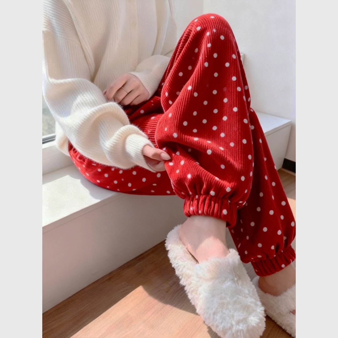 【赠送运费险】巨好看束脚卫裤女