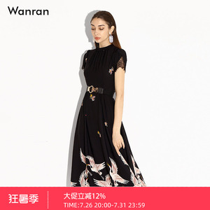 时尚蕾丝仙鹤中国风黑色碎花显瘦短袖中长款2026夏装女连衣裙新款