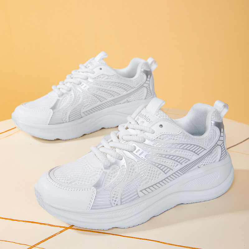 运动鞋女2026新款网面透气白色休闲轻便软底超轻减震女款跑步鞋