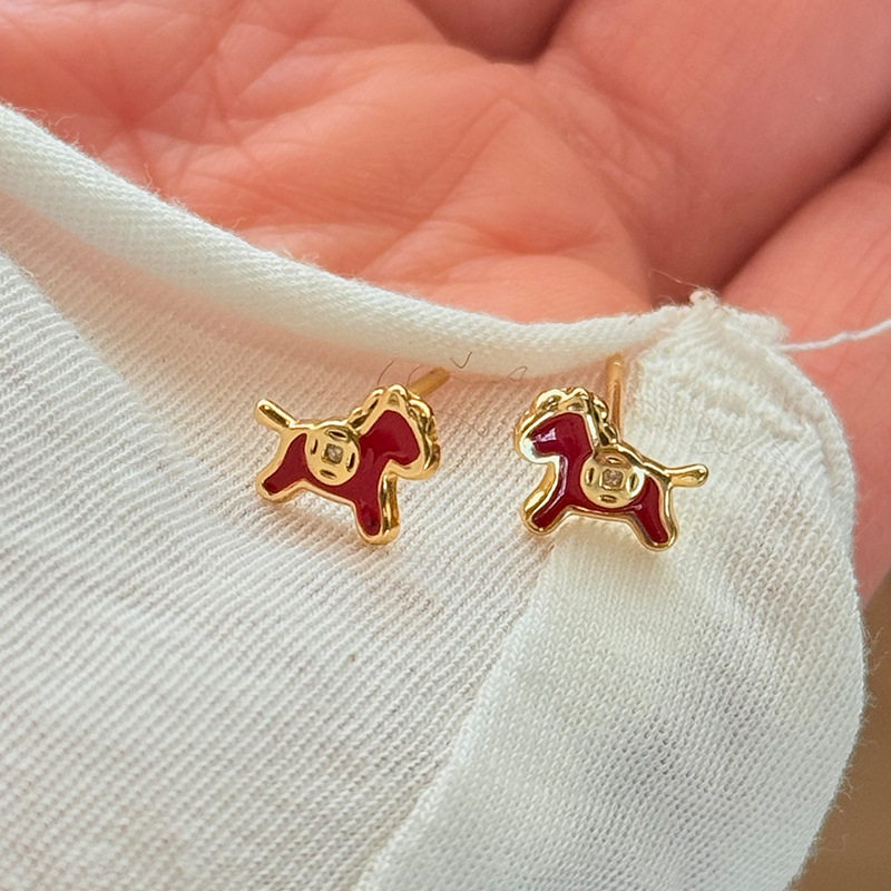 999足银红色滴油马上有钱镶钻耳钉女简约生肖本命年马年耳饰,饰品/流行首饰/时尚饰品新,耳钉,淘宝优惠券,粉丝福利购,淘宝优惠卷