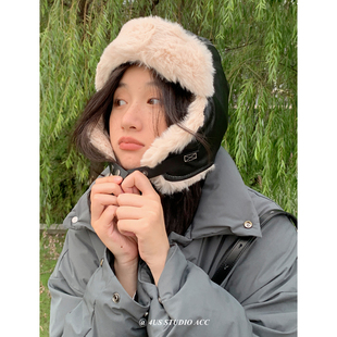 韩国秋冬复古飞行员帽子PU皮质毛绒雷锋帽男女骑车保暖护耳滑雪帽