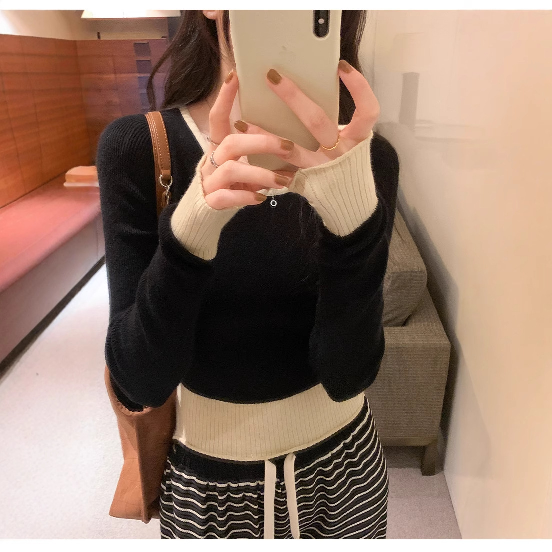 别致修身撞色打底衫女2024年早秋新款高级感内搭毛衣长袖针织
