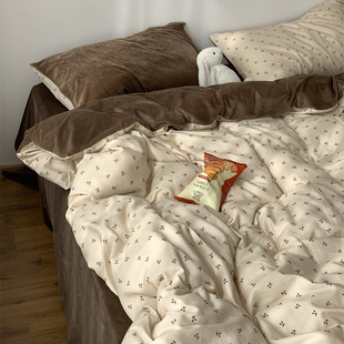 ins双层纱加宝宝绒小樱桃棉加绒四件套冬保暖加厚1.5m1.8米三件套