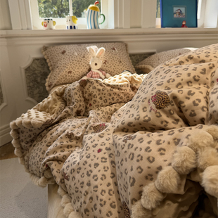 豆豆绒时尚 双层纱B版 豹纹猫咪咖四件套1.5m1.8保暖 毛球边A版 美式