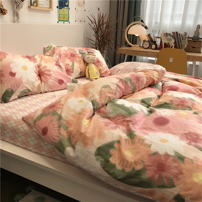 欧美式田园风小碎花床上