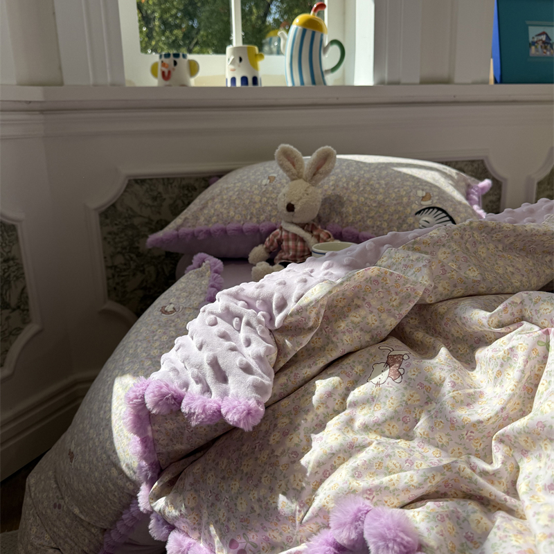 豆豆绒少女心碎花慵懒猫咪四件套