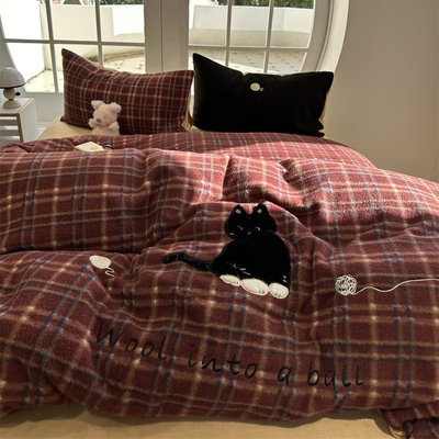 少女心红格猫咪床上四件套