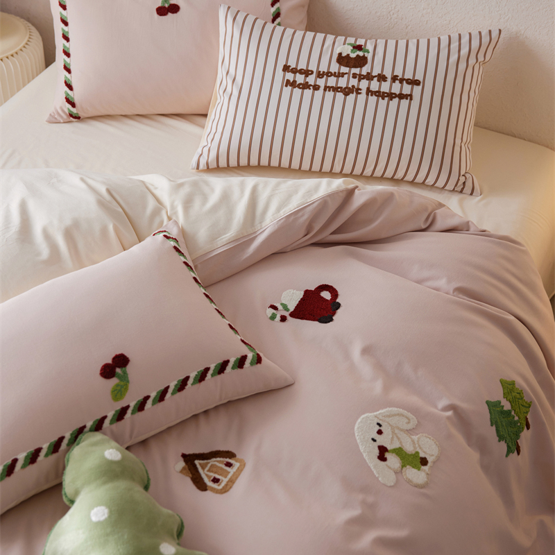磨毛毛巾绣圣诞兔兔粉床上四件套