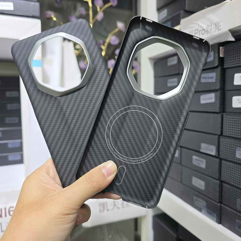 适用华为Mate 70 RS凯夫拉碳纤维手机壳Magsafe磁吸防摔防刮Mate70 RS非凡大师芳纶磁吸保护套