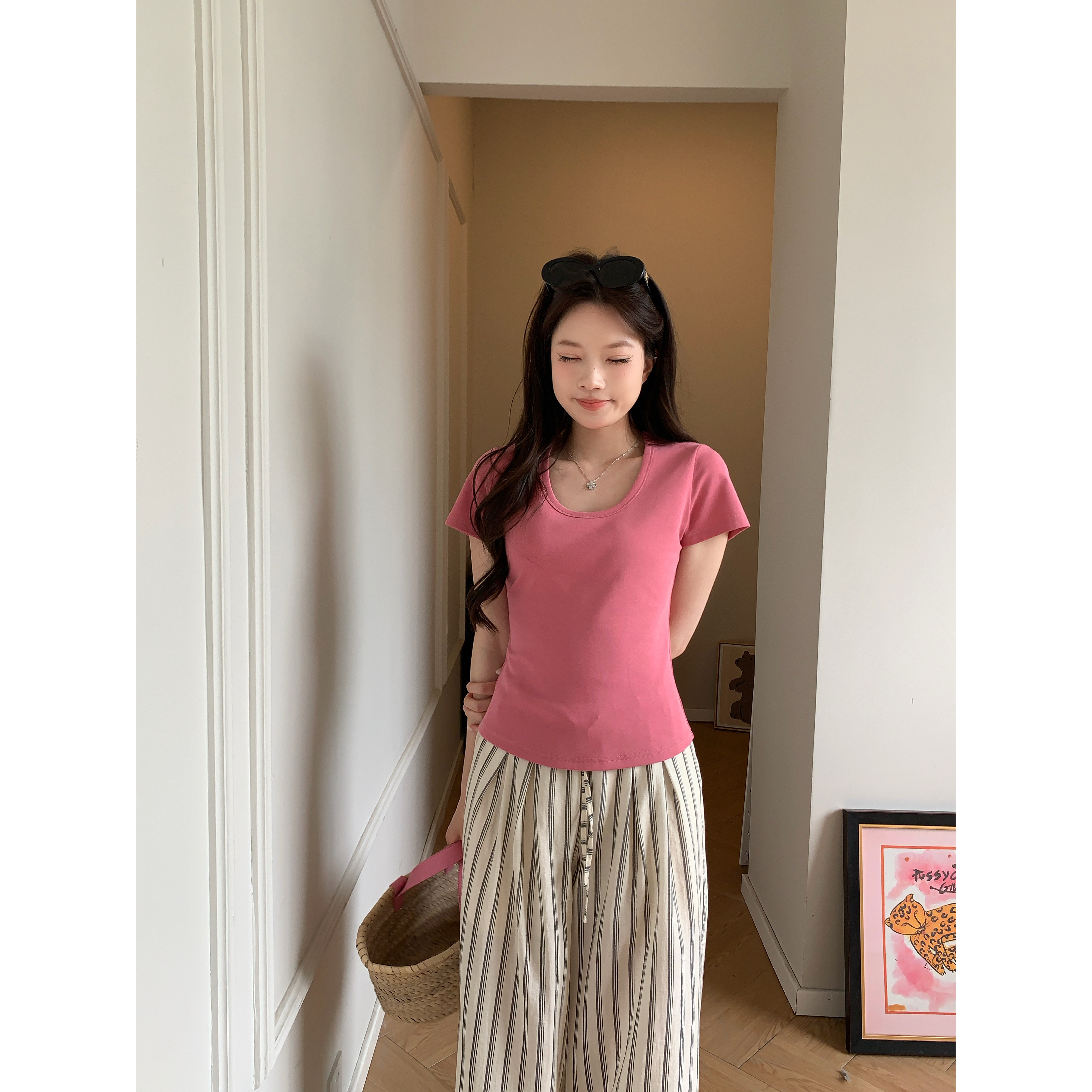 Viiwen 掐腰U领t版型很正 纯欲显瘦正肩树莓粉3色短袖小个子T恤夏